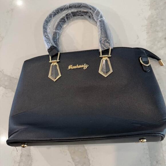 Danbaoly NWOT Black Faux Leather Purse/Handbag Gold Accents Zipper Closure - Picture 2 of 10